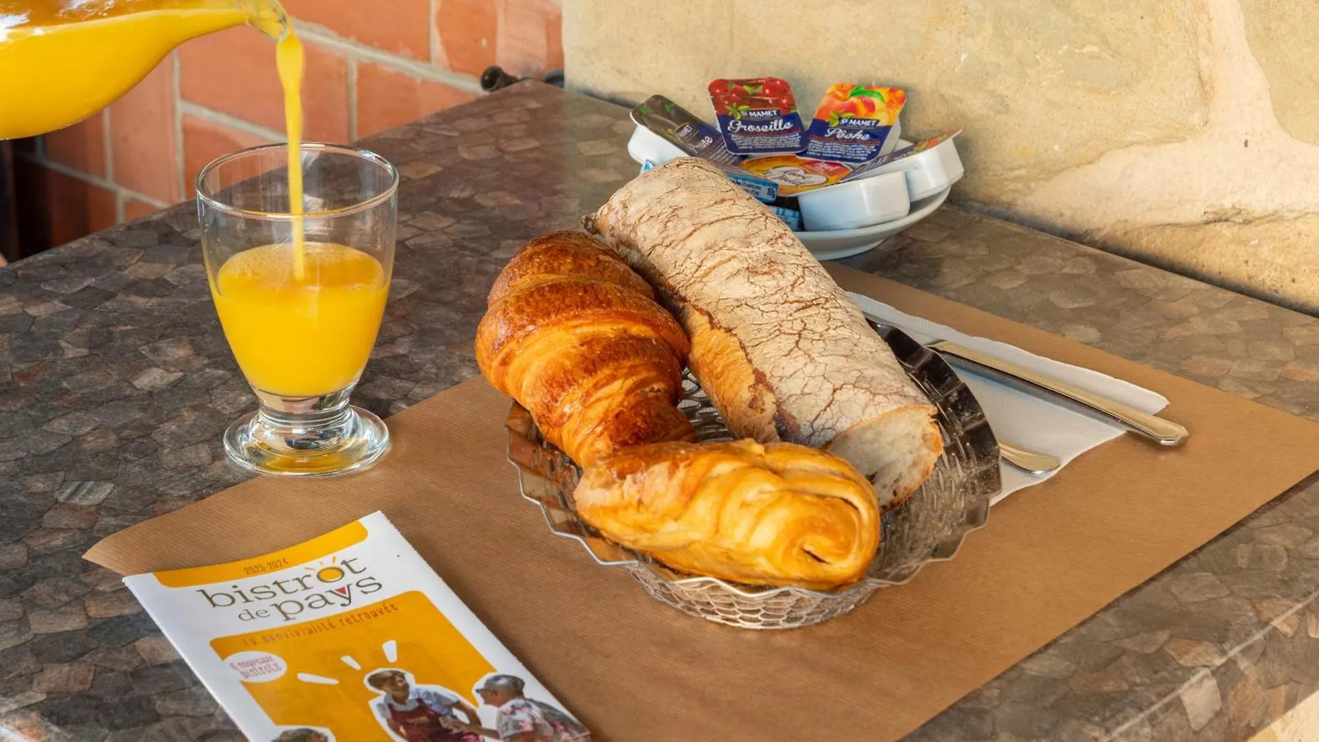 Logis Hotel Beausejour Berre-des-Alpes