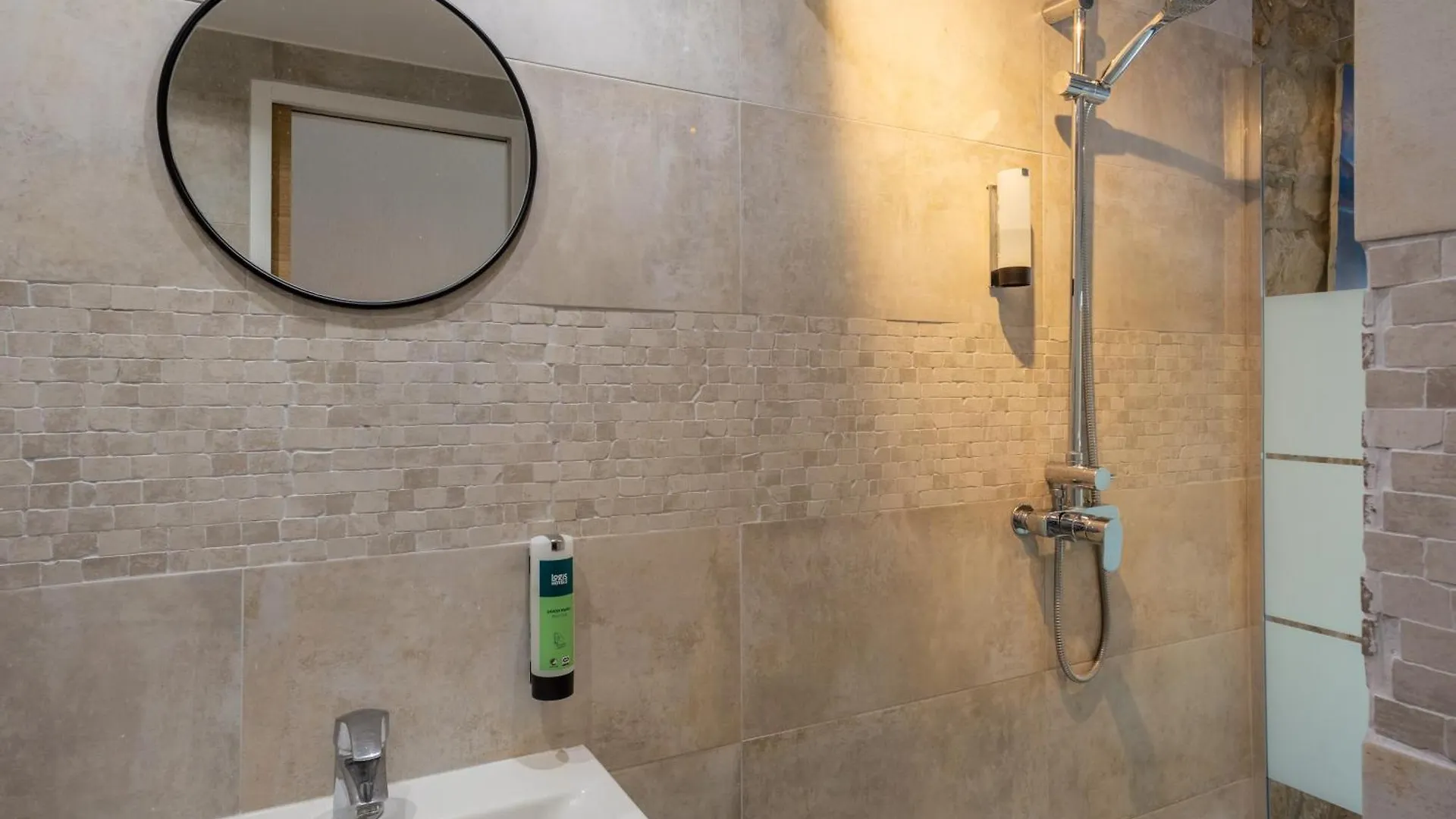 Logis Hotel Beausejour Berre-des-Alpes